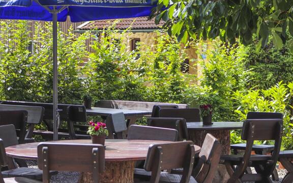 Biergarten - Gasthaus zum Bräu in Chieming/Hart